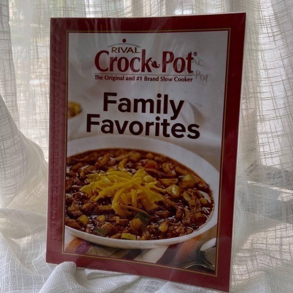 Crock Pot Family Favorites Cookbook